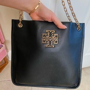 Tory Burch black leather chain purse
